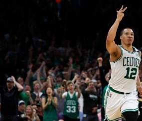 乐鱼体育网站入口-总决赛两队败给同种篮球？独行侠绿军高举空间大旗