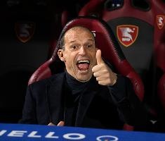 乐鱼体育网站入口-囧回米兰?隆戈：塔雷与米兰CEO达成共识，阿莱格里是米兰新帅首选