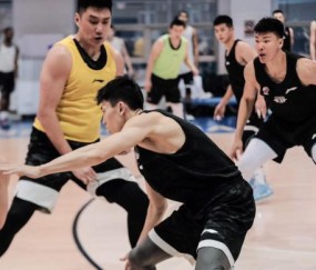 乐鱼体育网站入口-鼓手尖刀已就位！北京男篮期待第二阶段奏出更强音